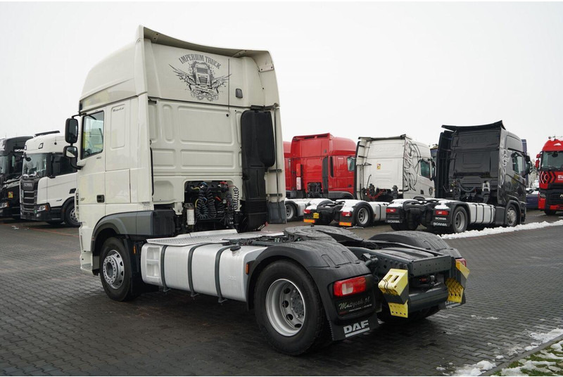 Cabeza tractora DAF XF 480: foto 7