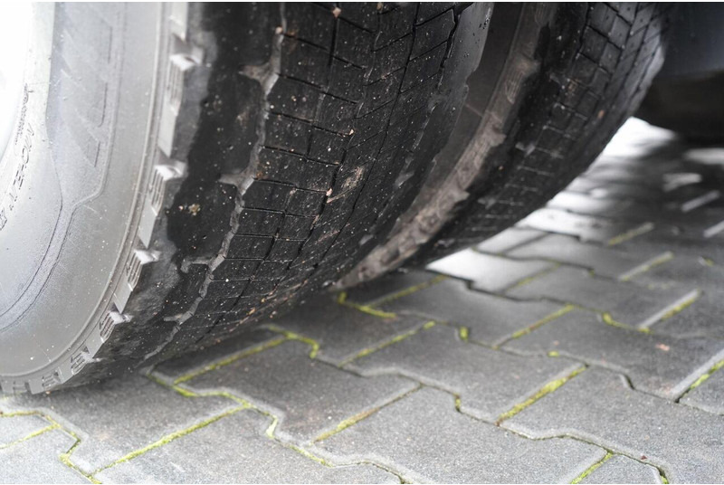 Cabeza tractora DAF XF 480: foto 20