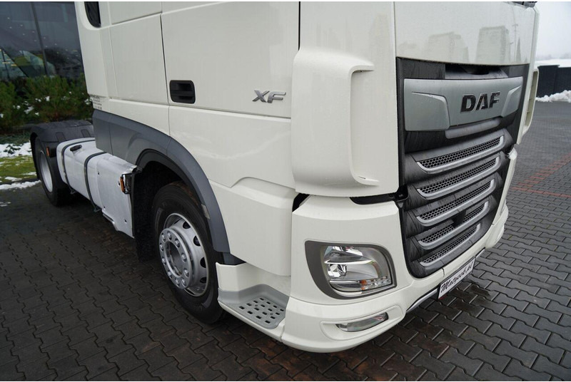 Cabeza tractora DAF XF 480: foto 10