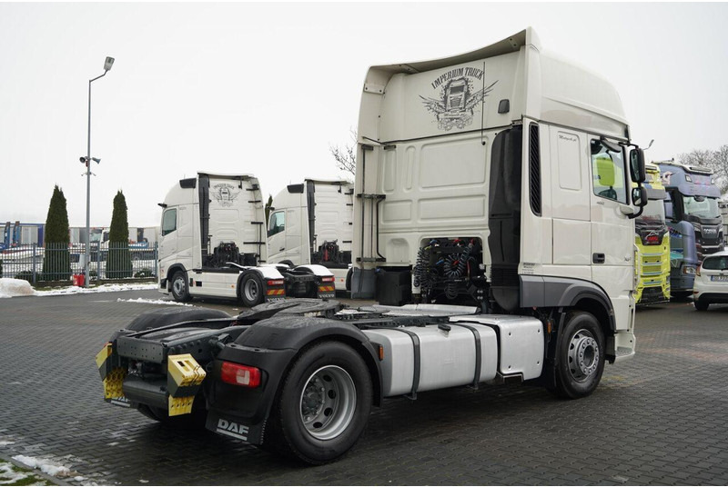 Cabeza tractora DAF XF 480: foto 8