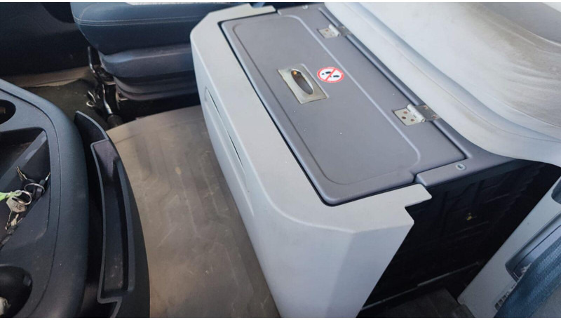 Cabeza tractora Ford F-MAX 500 Tractor Lowdeck - MEGA: foto 13