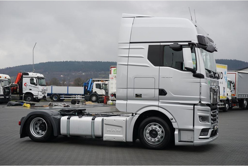 MAN TGX / 18.510 / EURO 6 / LOW DECK / MEGA / GX / ACC / RETARDER / - Cabeza tractora: foto 4 MAN TGX / 18.510 / EURO 6 / LOW DECK / MEGA / GX / ACC / RETARDER / - Cabeza tractora: foto 4