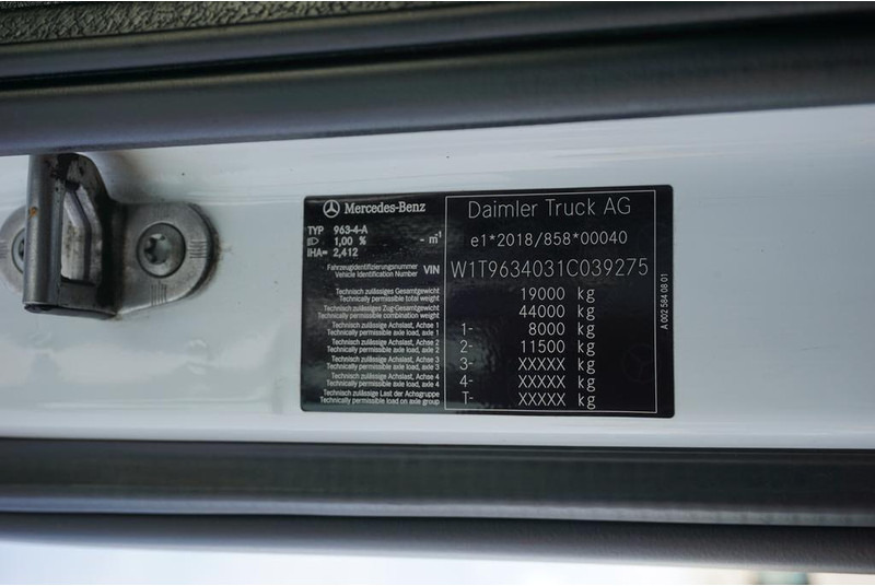 Cabeza tractora Mercedes-Benz ACTROS / 1851 / EURO 6 / ACC / BIG SPACE: foto 11 Cabeza tractora Mercedes-Benz ACTROS / 1851 / EURO 6 / ACC / BIG SPACE: foto 11