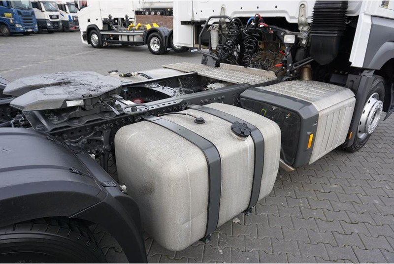 Cabeza tractora Mercedes-Benz ACTROS / 1851 / EURO 6 / ACC / BIG SPACE: foto 14 Cabeza tractora Mercedes-Benz ACTROS / 1851 / EURO 6 / ACC / BIG SPACE: foto 14