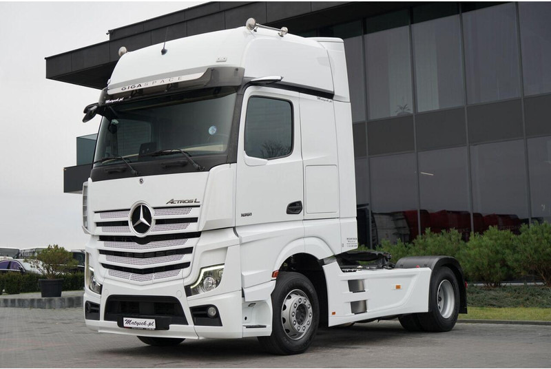 Mercedes-Benz ACTROS 1851 / RETARDER / GIGA SPACE / EURO 6 / SPROWADZONY - Cabeza tractora: foto 5 Mercedes-Benz ACTROS 1851 / RETARDER / GIGA SPACE / EURO 6 / SPROWADZONY - Cabeza tractora: foto 5