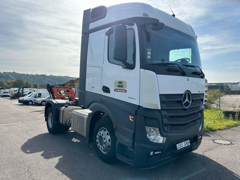 Mercedes-Benz Actros 1845 - Cabeza tractora: foto 1 Mercedes-Benz Actros 1845 - Cabeza tractora: foto 1