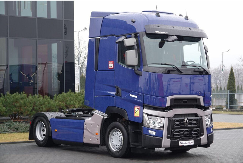 Renault T 520 / 13 L / RETARDER / I-PARK COOL / SKÓRY / PO KONTRAKCIE SE - Cabeza tractora: foto 2 Renault T 520 / 13 L / RETARDER / I-PARK COOL / SKÓRY / PO KONTRAKCIE SE - Cabeza tractora: foto 2