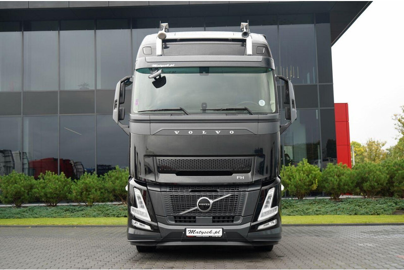 Volvo FH 500 / 2025 ROK / 91 TYS KM / XXL / I-SHIFT - Cabeza tractora: foto 4 Volvo FH 500 / 2025 ROK / 91 TYS KM / XXL / I-SHIFT - Cabeza tractora: foto 4