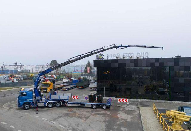 Volvo FH520 6x4 FASSI F600 XP HDS - Cabeza tractora: foto 3 Volvo FH520 6x4 FASSI F600 XP HDS - Cabeza tractora: foto 3