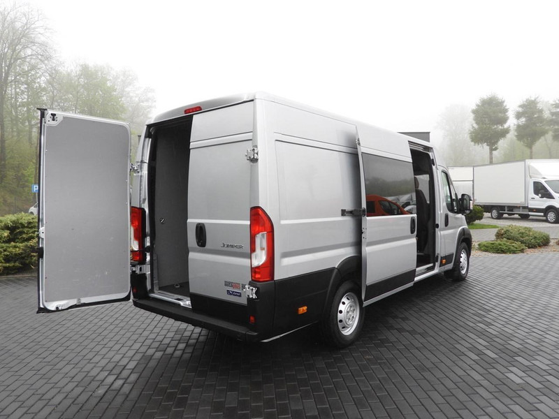 Citroën JUMPER  FURGON BRYGADÓWKA  7 MIEJSC TEMPOMAT LEDY KLIMATYZACJA - Minibús, Furgoneta de pasajeros: foto 3 Citroën JUMPER  FURGON BRYGADÓWKA  7 MIEJSC TEMPOMAT LEDY KLIMATYZACJA - Minibús, Furgoneta de pasajeros: foto 3
