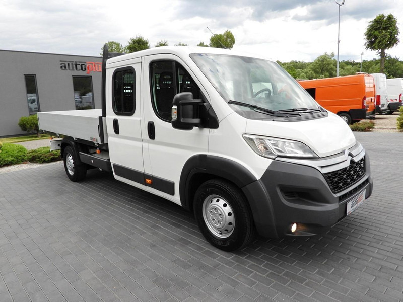 Citroën JUMPER SKRZYNIA PODWÓJNA KABINA DOKA 7 MIEJSC TEMPOMAT KLIMATYZ - Furgoneta caja abierta, Furgoneta combi: foto 4 Citroën JUMPER SKRZYNIA PODWÓJNA KABINA DOKA 7 MIEJSC TEMPOMAT KLIMATYZ - Furgoneta caja abierta, Furgoneta combi: foto 4