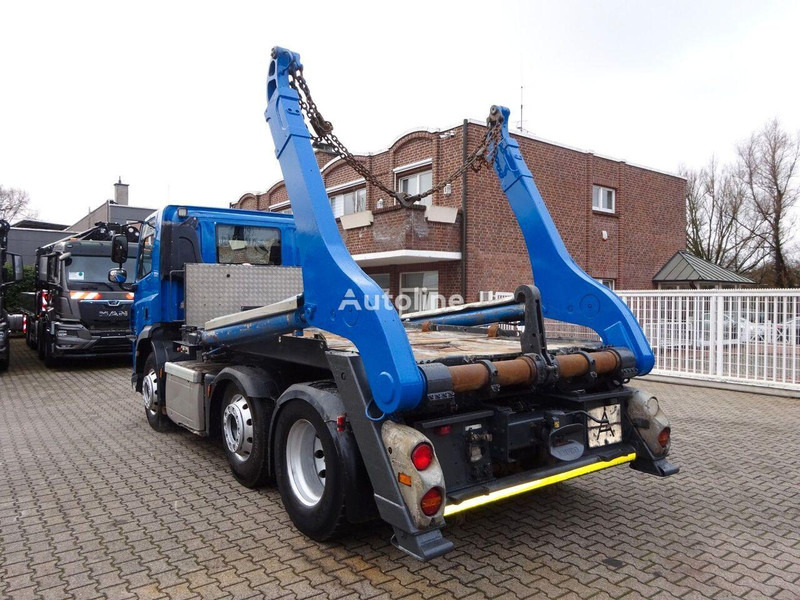 DAF CF 440 - Skip loader - Camión portacontenedor de cadenas: foto 4 DAF CF 440 - Skip loader - Camión portacontenedor de cadenas: foto 4