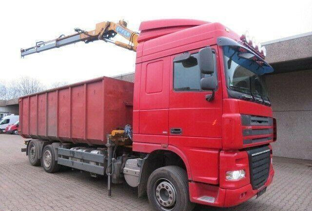 DAF XF105.410 6x2 Container + Crane - Camión portacontenedor de cadenas: foto 5 DAF XF105.410 6x2 Container + Crane - Camión portacontenedor de cadenas: foto 5