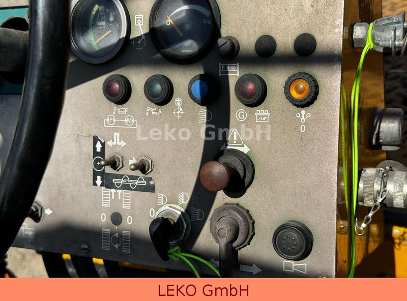 Pavimentadora de asfalto Dynapac 11011 AR: foto 12