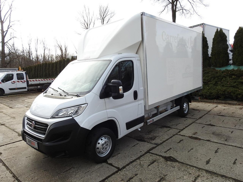 Furgoneta caja cerrada Fiat DUCATO KONTENER WINDA 8 PALET TEMPOMAT NAWIGACJA KLIMATYZACJA LE: foto 6 Furgoneta caja cerrada Fiat DUCATO KONTENER WINDA 8 PALET TEMPOMAT NAWIGACJA KLIMATYZACJA LE: foto 6