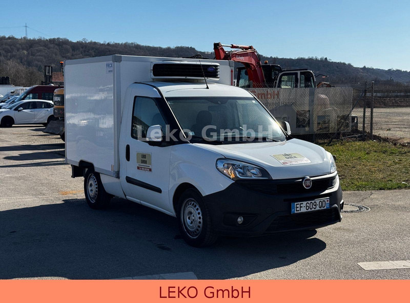 Fiat Doblò 1,6 Mit Carrier Xr 200 - Furgoneta frigorifica: foto 1 Fiat Doblò 1,6 Mit Carrier Xr 200 - Furgoneta frigorifica: foto 1