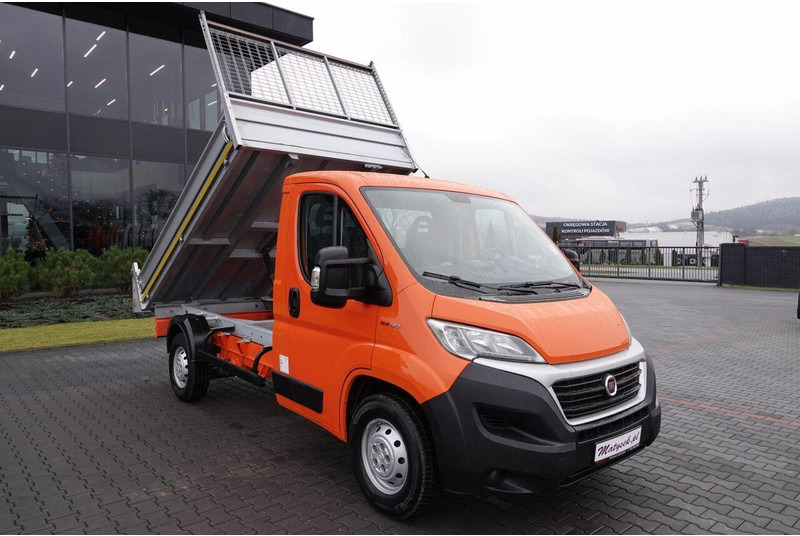 Fiat Ducato / 2.3D / WYWROTKA 3,2M ALUMINIOWA / KLIMA / 70 TYS KM PR - Furgoneta basculante: foto 4 Fiat Ducato / 2.3D / WYWROTKA 3,2M ALUMINIOWA / KLIMA / 70 TYS KM PR - Furgoneta basculante: foto 4