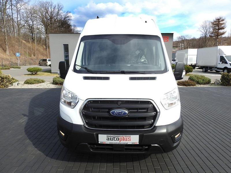 Ford TRANSIT FURGON BRYGADÓWKA 6 MIEJSC TEMPOMAT LEDY KLIMATYZACJA - Minibús, Furgoneta de pasajeros: foto 5 Ford TRANSIT FURGON BRYGADÓWKA 6 MIEJSC TEMPOMAT LEDY KLIMATYZACJA - Minibús, Furgoneta de pasajeros: foto 5