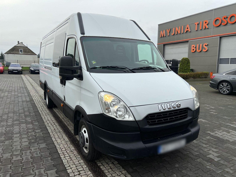 Iveco 50C15 3.0 Maxi Long L4H2 Brygadówka Doka 7-miejsc, Koła Bliźniac - Minibús, Furgoneta de pasajeros: foto 5 Iveco 50C15 3.0 Maxi Long L4H2 Brygadówka Doka 7-miejsc, Koła Bliźniac - Minibús, Furgoneta de pasajeros: foto 5