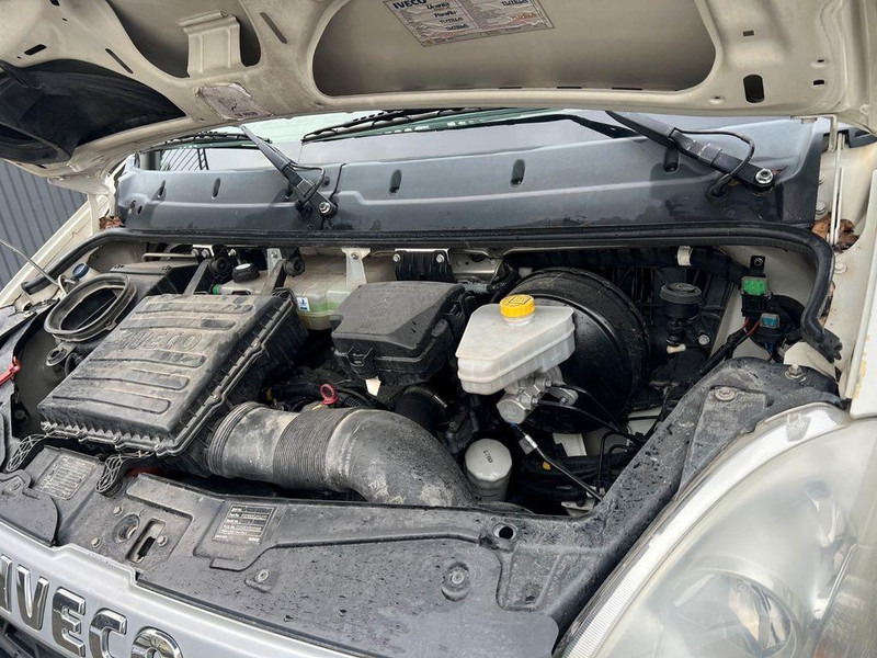 Camión volquete Iveco 70C17 3 way tipper: foto 11 Camión volquete Iveco 70C17 3 way tipper: foto 11