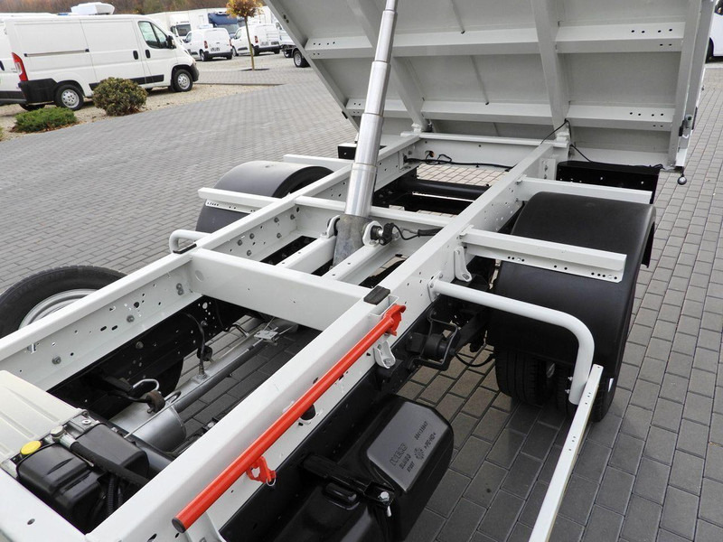 Furgoneta basculante Iveco DAILY 35C14: foto 20