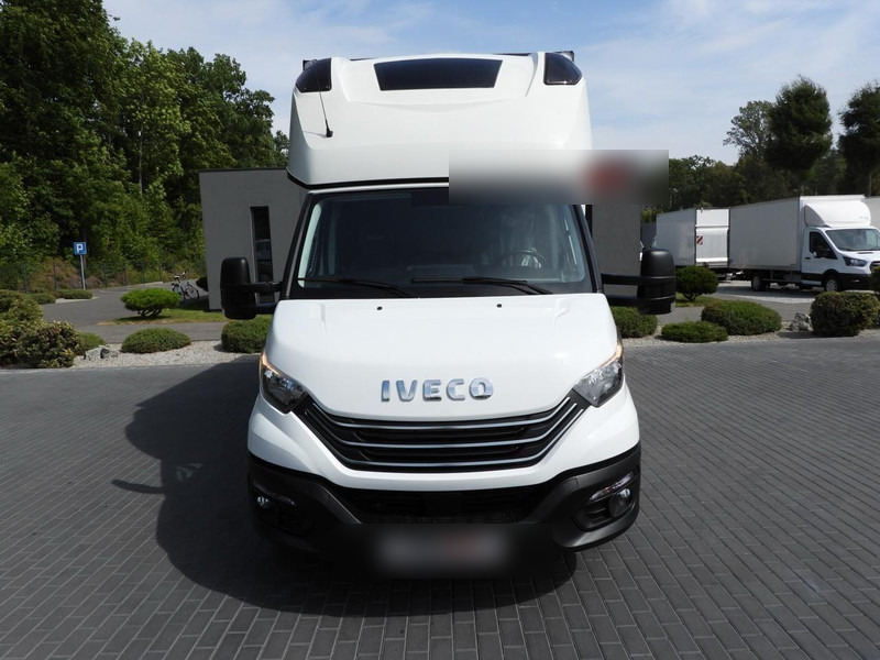 Iveco DAILY 35S18 PLANDEKA WINDA 8 PALET TEMPOMAT KLIMATYZACJA 180KM - Furgoneta con lona: foto 5 Iveco DAILY 35S18 PLANDEKA WINDA 8 PALET TEMPOMAT KLIMATYZACJA 180KM - Furgoneta con lona: foto 5
