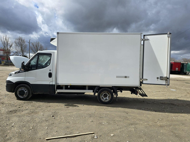 Iveco Daily 35-140 - Carrier Xarios 350 frigo - Furgoneta frigorifica: foto 5 Iveco Daily 35-140 - Carrier Xarios 350 frigo - Furgoneta frigorifica: foto 5