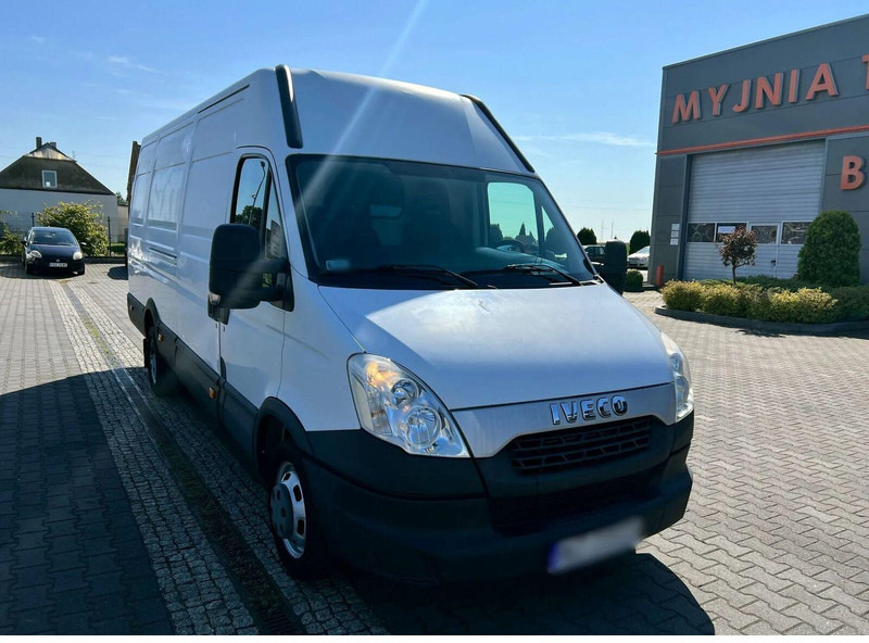 Iveco Daily 35C13 Blaszak L4H3 Long Maxi Max SALON PL - Furgoneta caja cerrada: foto 5 Iveco Daily 35C13 Blaszak L4H3 Long Maxi Max SALON PL - Furgoneta caja cerrada: foto 5