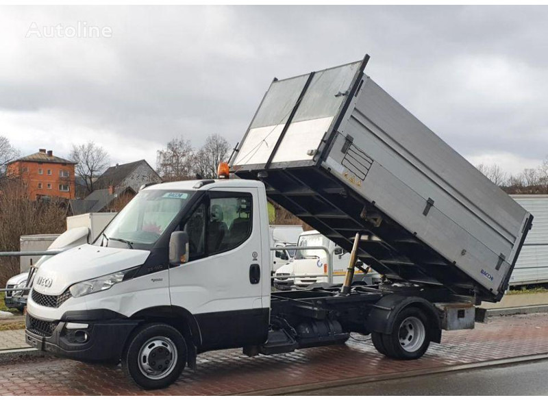 Iveco Daily 35c-14 3 way tipper BENZIN - Furgoneta basculante: foto 1 Iveco Daily 35c-14 3 way tipper BENZIN - Furgoneta basculante: foto 1