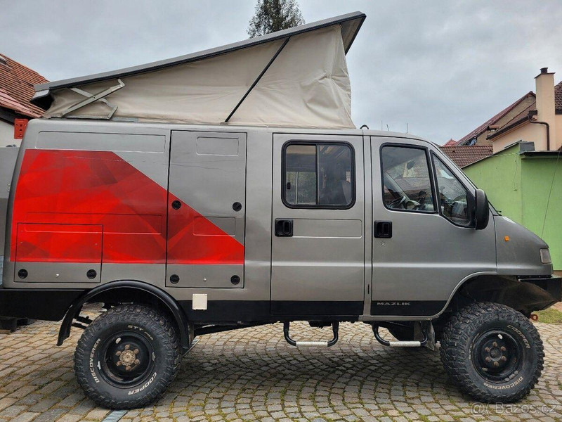 Iveco SCAM SMT 35. 3D 4x4 Off Road Van - Furgoneta caja cerrada: foto 4 Iveco SCAM SMT 35. 3D 4x4 Off Road Van - Furgoneta caja cerrada: foto 4