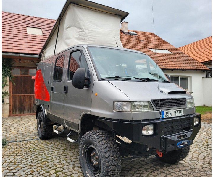Iveco SCAM SMT 35. 3D 4x4 Off Road Van - Furgoneta caja cerrada: foto 2 Iveco SCAM SMT 35. 3D 4x4 Off Road Van - Furgoneta caja cerrada: foto 2