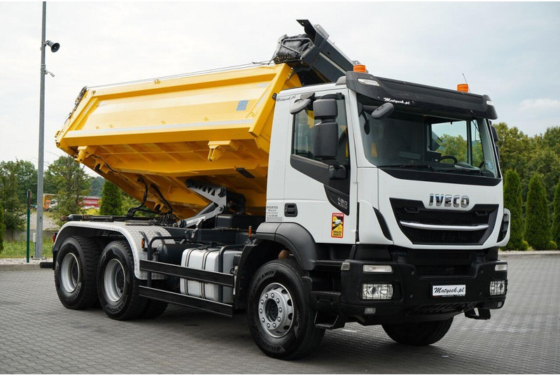 Iveco STRALIS X-WAY 480 / 6x4 / WYWROTKA DWUSTRONNA / HYDROBURTA / BO - Camión volquete: foto 4 Iveco STRALIS X-WAY 480 / 6x4 / WYWROTKA DWUSTRONNA / HYDROBURTA / BO - Camión volquete: foto 4