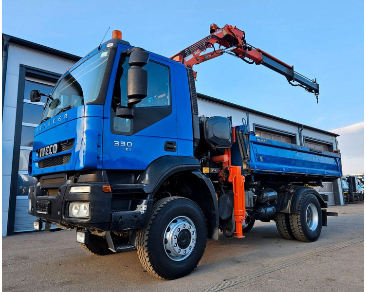 Iveco Trakker 190T33 4x4 M Tipper + Crane Atlas 120.2E - Camión volquete, Camión grúa: foto 3 Iveco Trakker 190T33 4x4 M Tipper + Crane Atlas 120.2E - Camión volquete, Camión grúa: foto 3