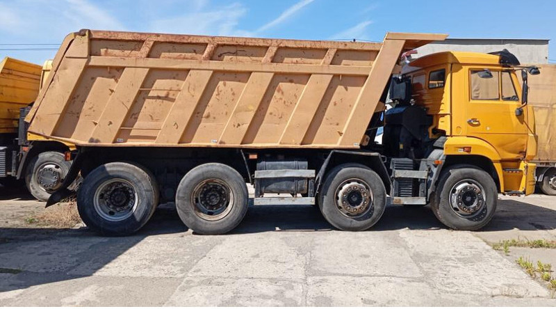Kamaz 8x4 Tipper 17 m3 - Camión volquete: foto 3 Kamaz 8x4 Tipper 17 m3 - Camión volquete: foto 3