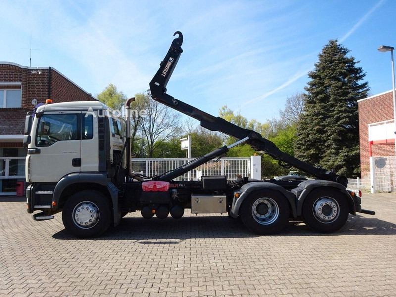 MAN 26.310 TGA - Hook lift truck - Camión multibasculante: foto 3 MAN 26.310 TGA - Hook lift truck - Camión multibasculante: foto 3
