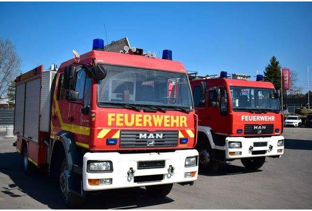 MAN 4x4 Firetruck Feuerwehr DOKA Expedition Camper - Camión de bomberos: foto 5 MAN 4x4 Firetruck Feuerwehr DOKA Expedition Camper - Camión de bomberos: foto 5