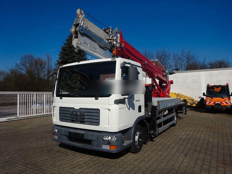 MAN 8.180 TGL - Flatbed+crane - Camión caja abierta, Camión grúa: foto 3 MAN 8.180 TGL - Flatbed+crane - Camión caja abierta, Camión grúa: foto 3