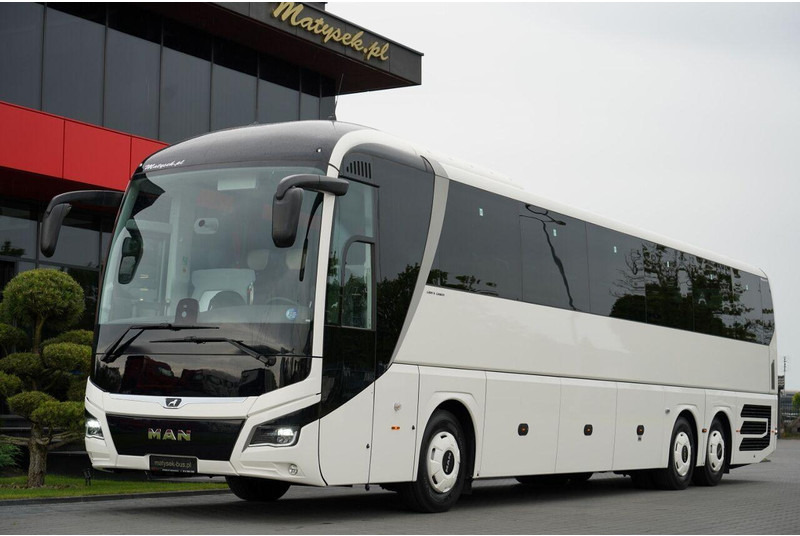 MAN LIONS COACH R08 - Autocar: foto 2 MAN LIONS COACH R08 - Autocar: foto 2