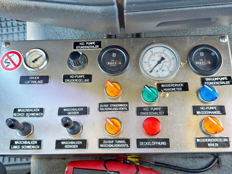 Limpieza de alcantarillado MAN TGA 26.360 * Saug und Spülwagen/CAPPELLOTTO+FUNK: foto 14