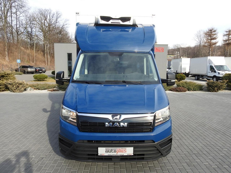 MAN TGE 3.180 CHŁODNIA KONTENER -5*C 8 PALET FUNKCJA GRZANIA TEMPOMA - Furgoneta frigorifica: foto 5 MAN TGE 3.180 CHŁODNIA KONTENER -5*C 8 PALET FUNKCJA GRZANIA TEMPOMA - Furgoneta frigorifica: foto 5