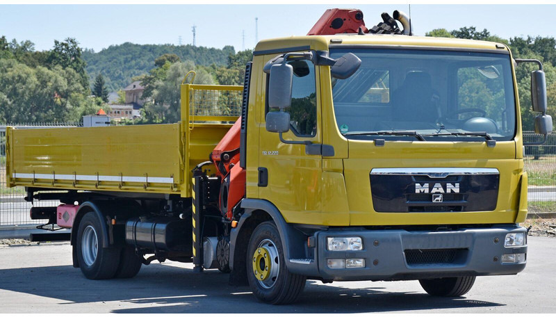 MAN TGL 12.220 - Camión volquete, Camión grúa: foto 3 MAN TGL 12.220 - Camión volquete, Camión grúa: foto 3