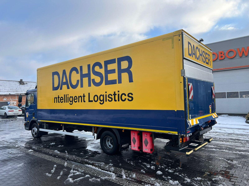 MAN TGL 12.250 BOX+LIFT 1.HAND - Camión caja cerrada: foto 3 MAN TGL 12.250 BOX+LIFT 1.HAND - Camión caja cerrada: foto 3