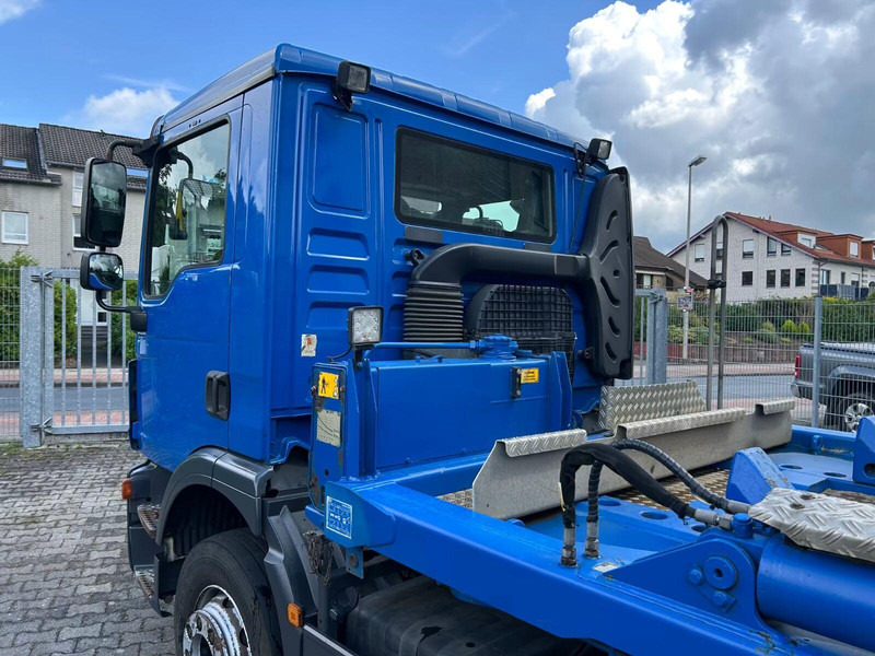 MAN TGM 15.290 - Meiller AK 10.T E6 Absetzkipper - Camión portacontenedor de cadenas: foto 4 MAN TGM 15.290 - Meiller AK 10.T E6 Absetzkipper - Camión portacontenedor de cadenas: foto 4