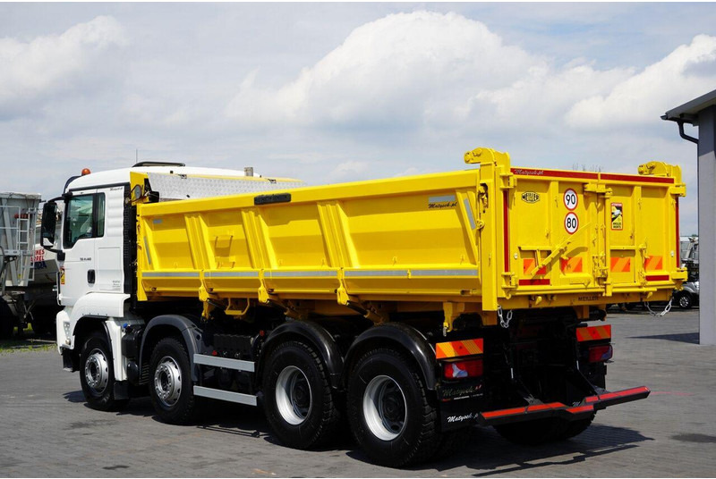 Leasing de MAN TGS 41.460 / 8x8 / WYWROTKA / 2 STRONNA / BORDMATIC / HYDROBURTA MAN TGS 41.460 / 8x8 / WYWROTKA / 2 STRONNA / BORDMATIC / HYDROBURTA: foto 15 Leasing de MAN TGS 41.460 / 8x8 / WYWROTKA / 2 STRONNA / BORDMATIC / HYDROBURTA MAN TGS 41.460 / 8x8 / WYWROTKA / 2 STRONNA / BORDMATIC / HYDROBURTA: foto 15