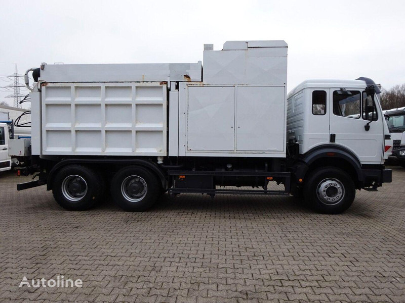 Mercedes-Benz 2527 - Vacuum truck 6x4 - Limpieza de alcantarillado: foto 4 Mercedes-Benz 2527 - Vacuum truck 6x4 - Limpieza de alcantarillado: foto 4
