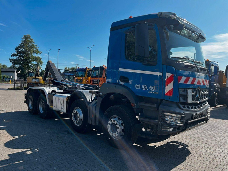 Mercedes-Benz AROCS 3246 8X4 ABROLLKIPPER HYVALIFT 26.57 - Camión multibasculante: foto 2 Mercedes-Benz AROCS 3246 8X4 ABROLLKIPPER HYVALIFT 26.57 - Camión multibasculante: foto 2