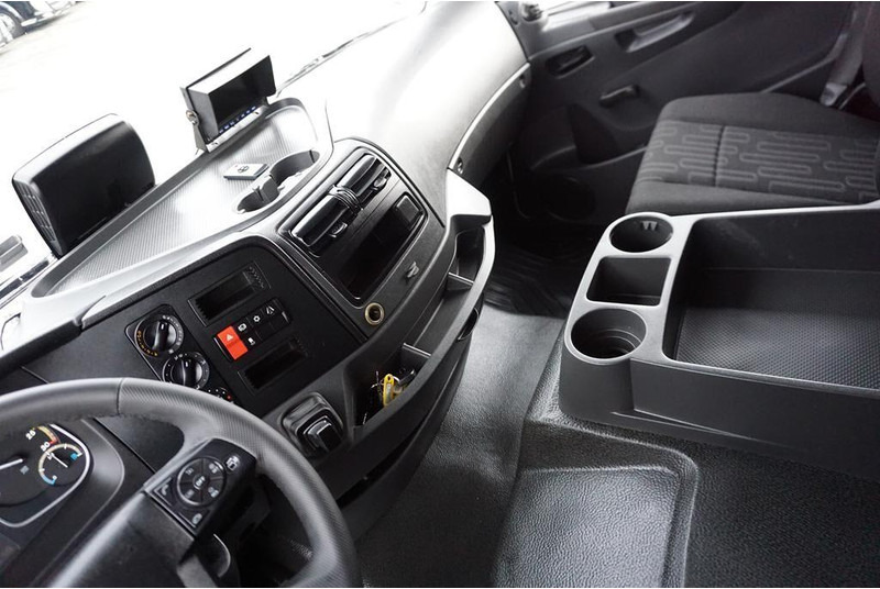 Camión chasis Mercedes-Benz ATEGO / 1523 / ACC / EURO 6 / PODWOZIE DO ZABUDOWY / DŁ. 6,75 M: foto 9