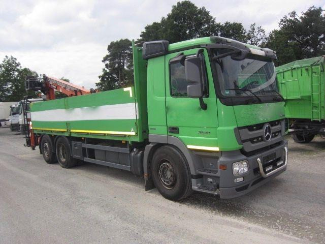 Mercedes-Benz Actros 2541 mit Atlas -Kran - Camión caja abierta, Camión grúa: foto 1 Mercedes-Benz Actros 2541 mit Atlas -Kran - Camión caja abierta, Camión grúa: foto 1