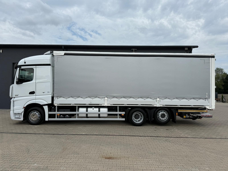 Mercedes-Benz Actros 2542 / E6 / burto-firanka 8,5 m + winda / 2 - Camión caja cerrada: foto 2 Mercedes-Benz Actros 2542 / E6 / burto-firanka 8,5 m + winda / 2 - Camión caja cerrada: foto 2