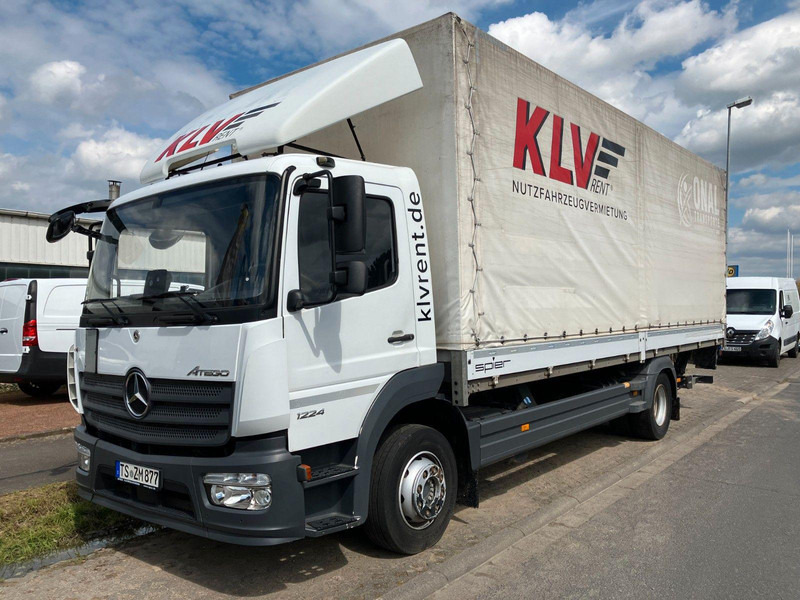 Mercedes-Benz Atego 1224 L Plane LBW AHK - Camión caja cerrada: foto 2 Mercedes-Benz Atego 1224 L Plane LBW AHK - Camión caja cerrada: foto 2